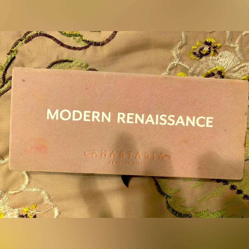Anastasia Beverly Hills- Modern Renaissance palette